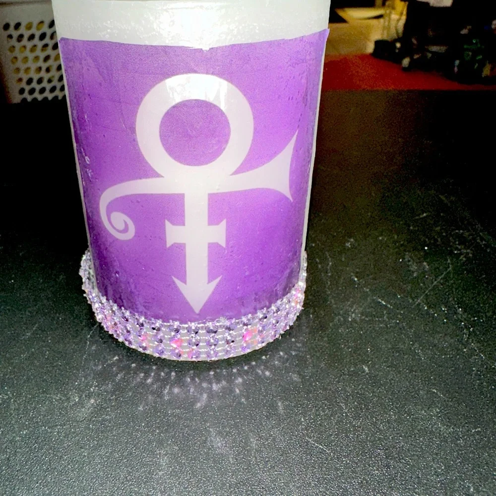 Prince candle - Picture 4 of 9